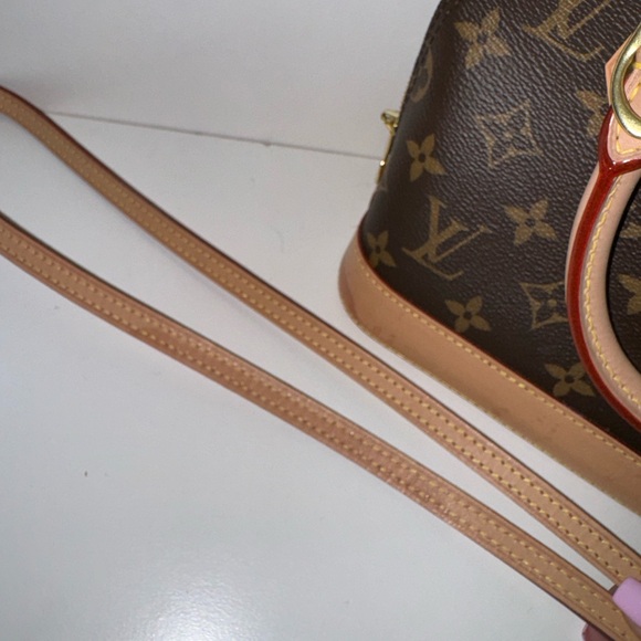 Authentic LV bag ALMBA BB - Picture 8 of 10